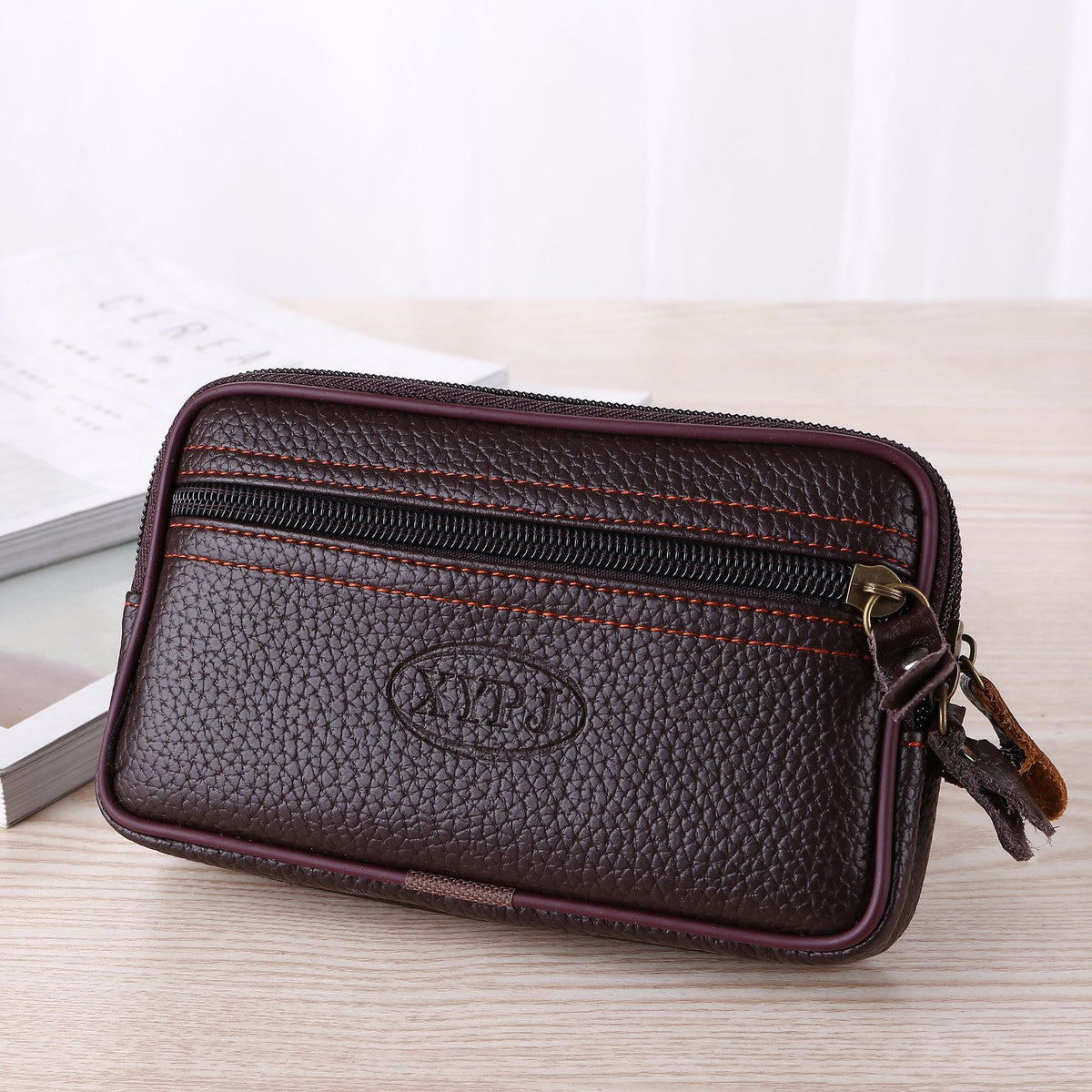 Pochette ceinture zippée en similicuir