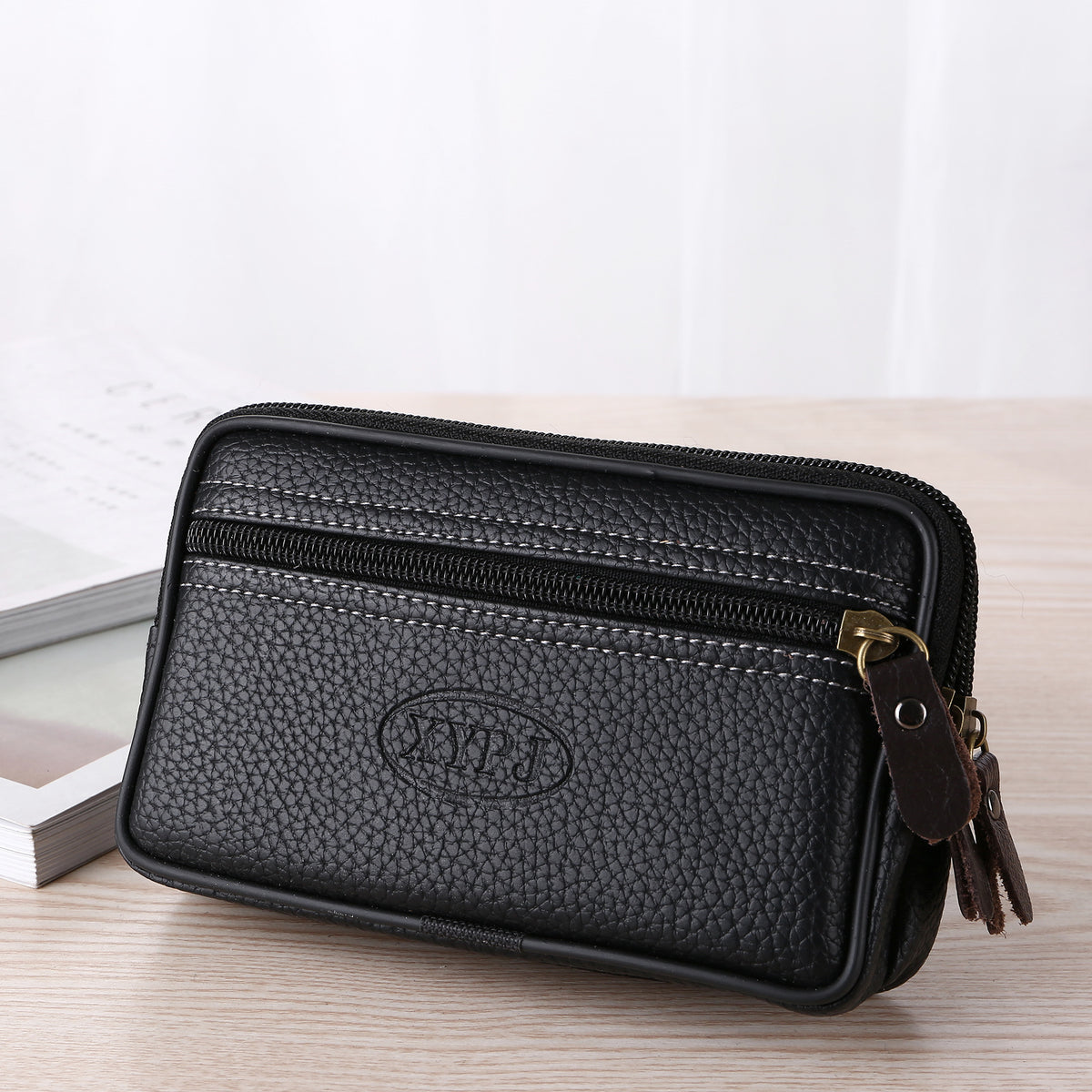 Pochette ceinture zippée en similicuir