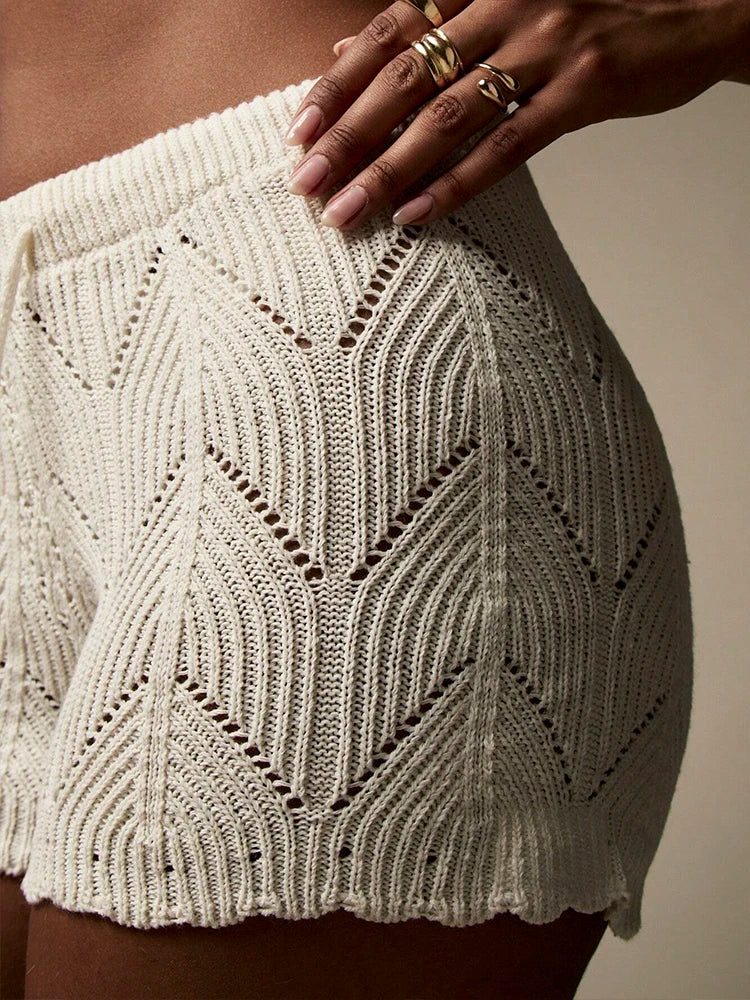 Short de plage ajouré