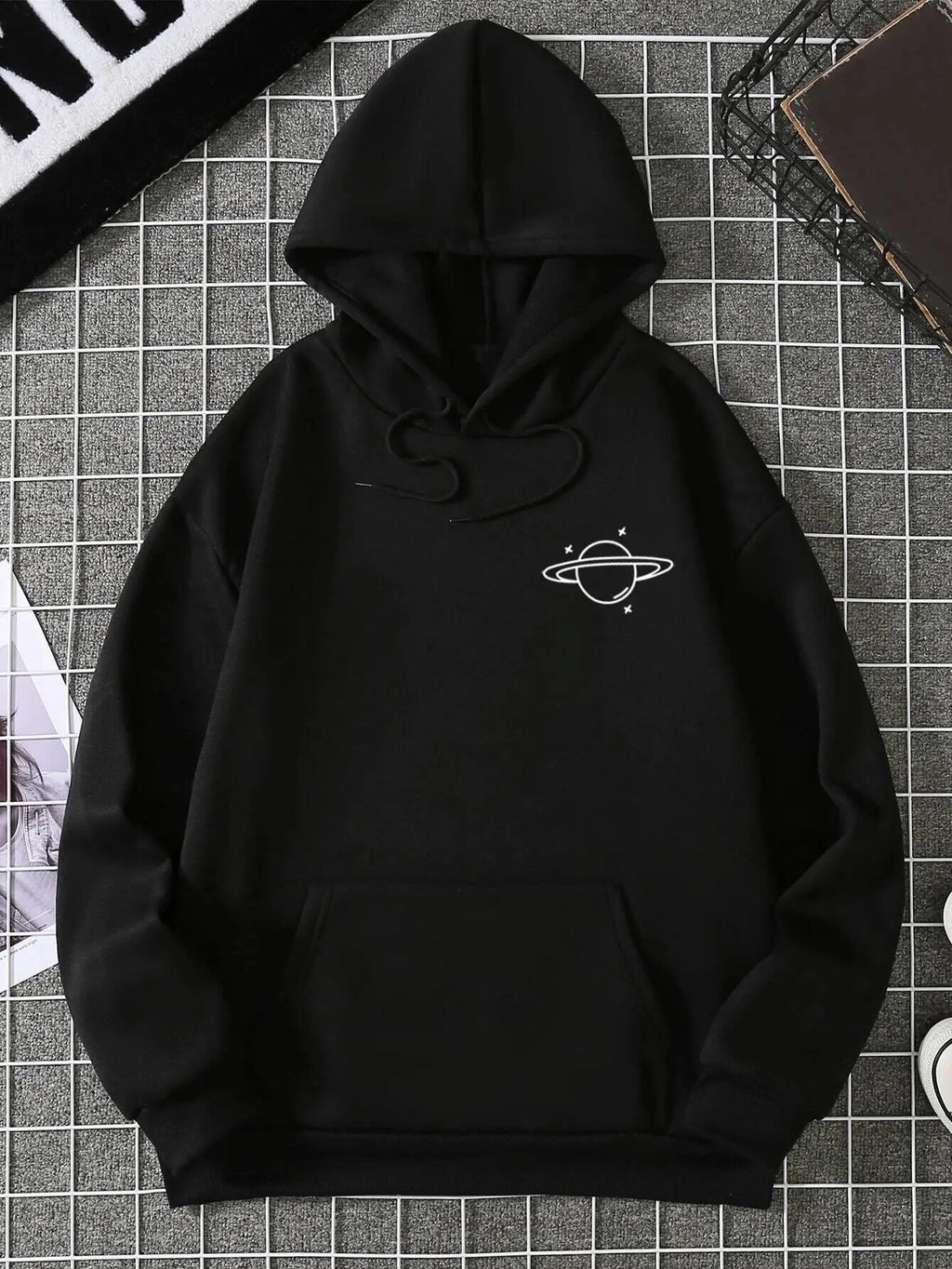 Sweat graphique orbites