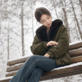 Parka courte col fausse fourrure