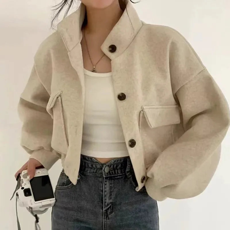 Veste courte à col rabattu