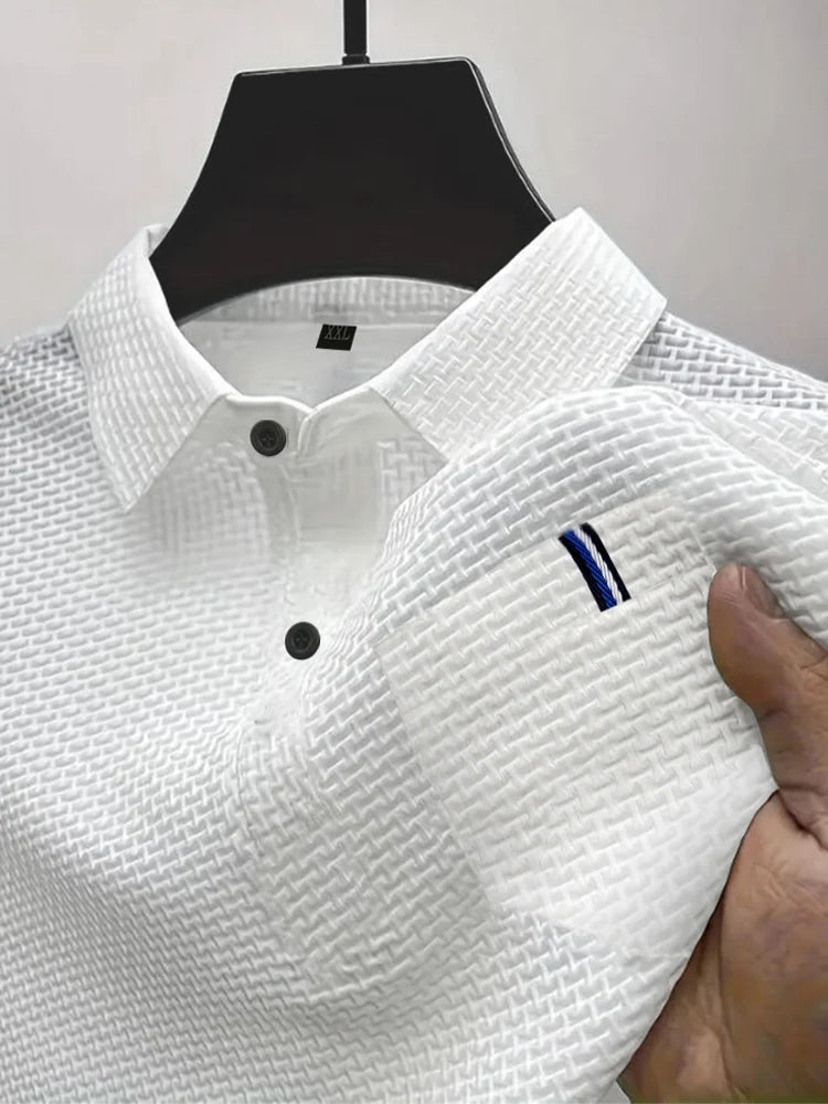 Polo léger à poche