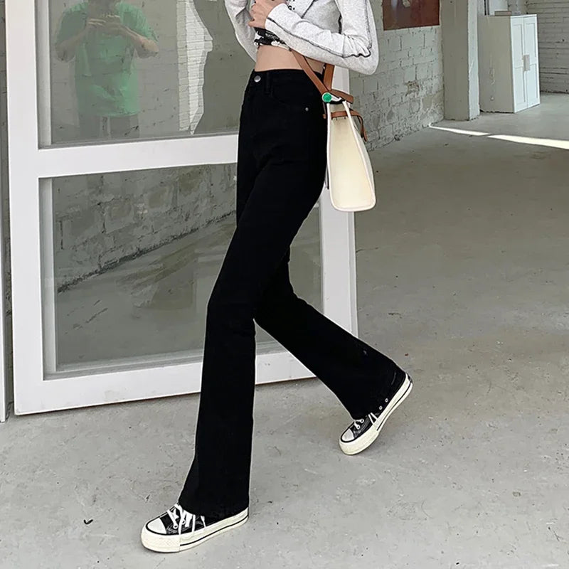 Jean évasé noir taille haute