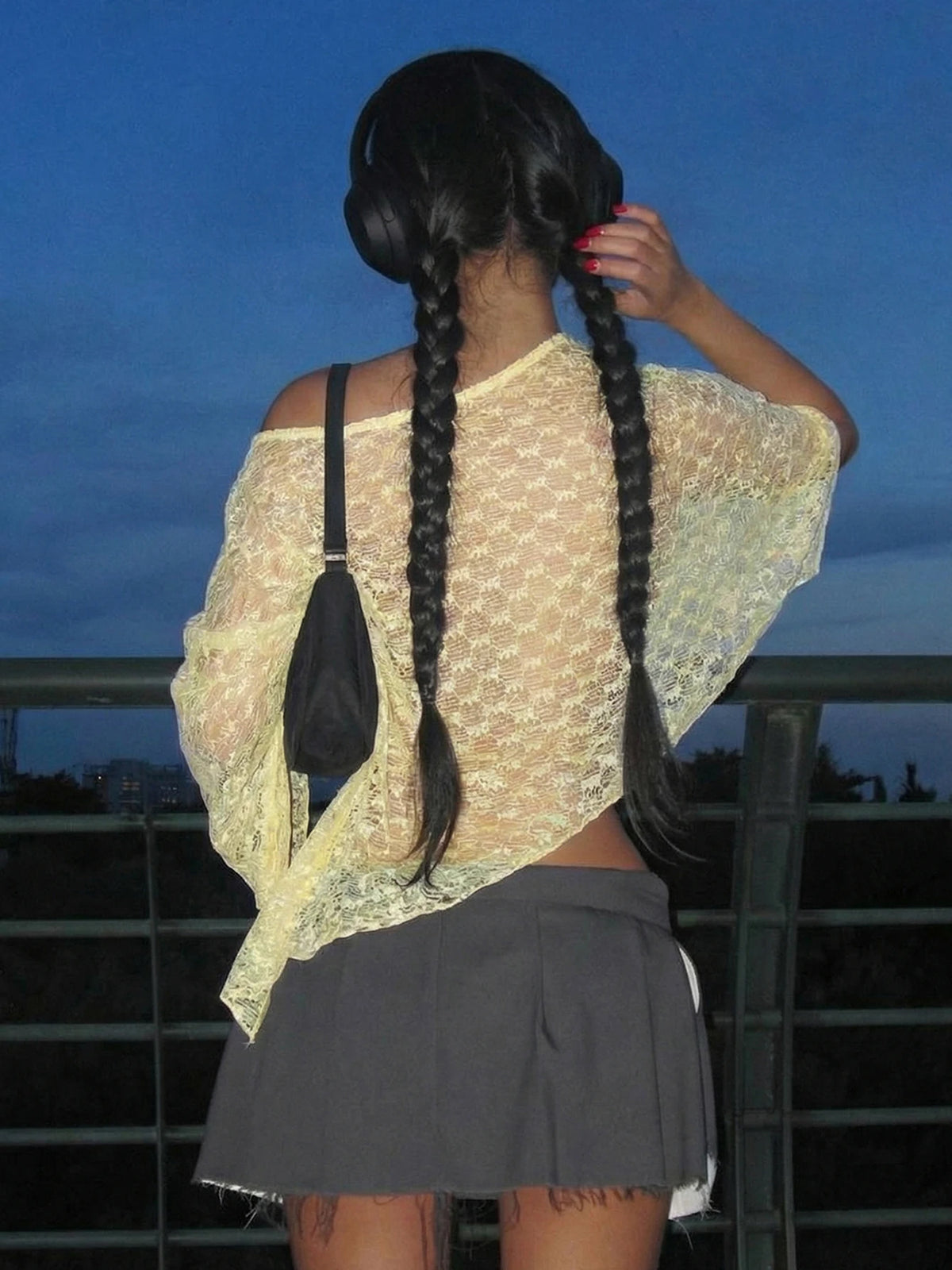Top asymétrique en maille