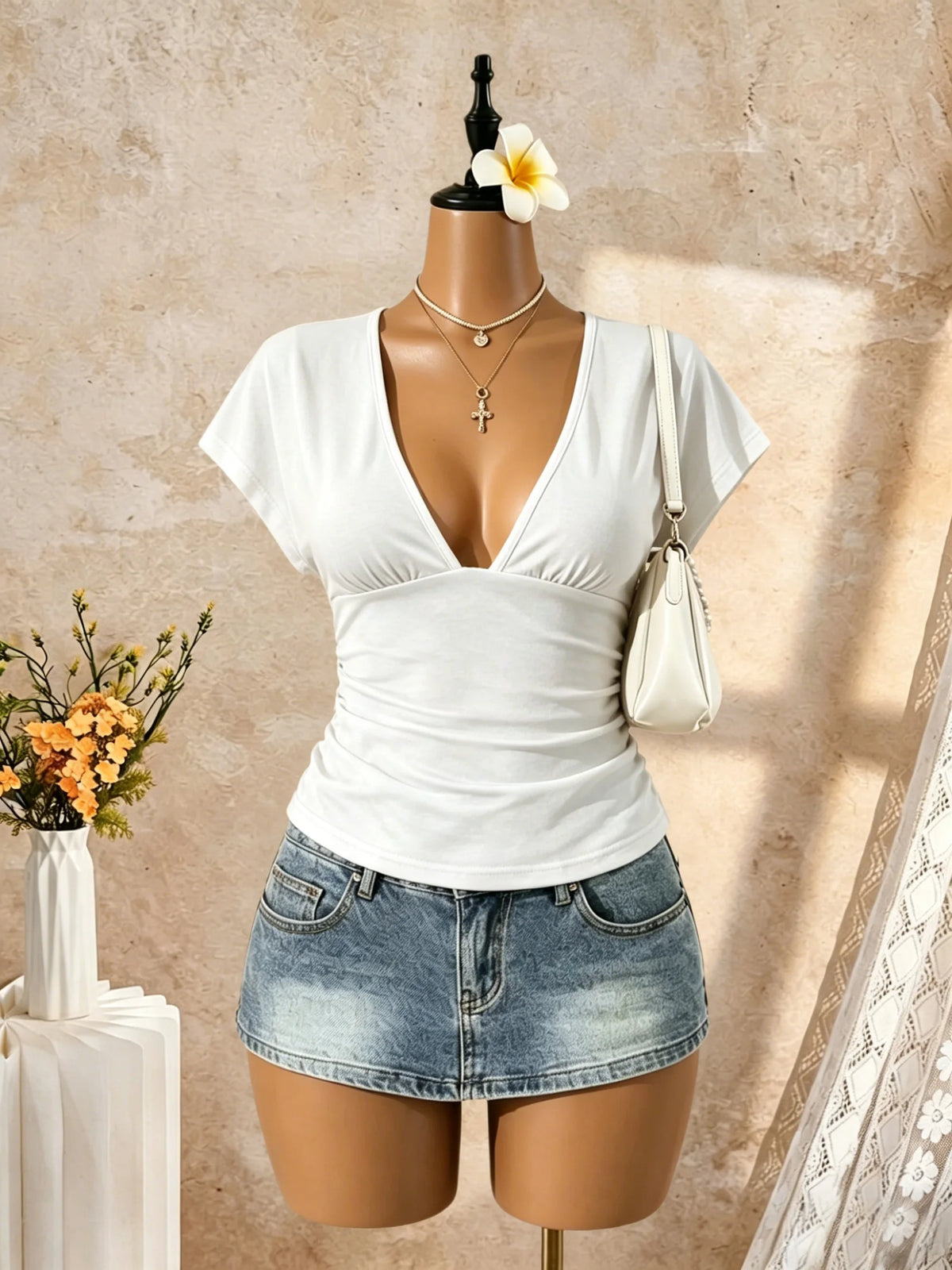 T-shirt froncé col V