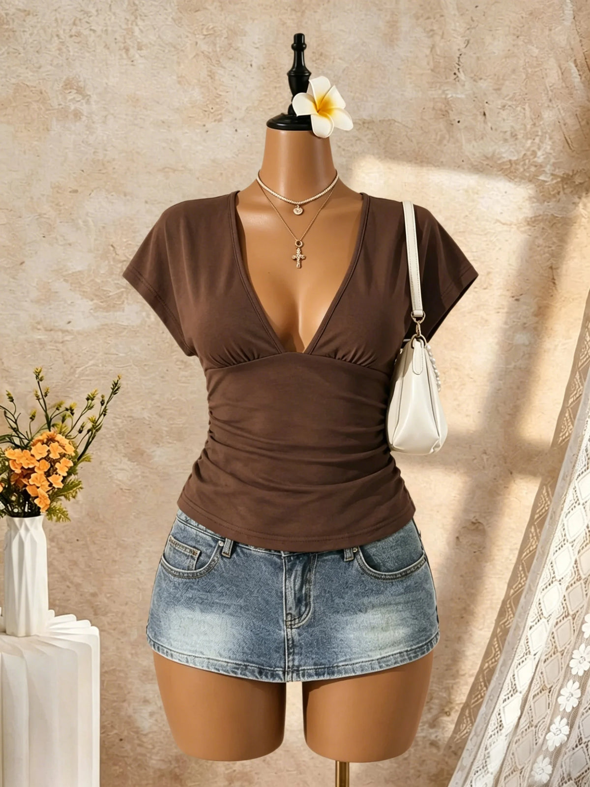 T-shirt froncé col V