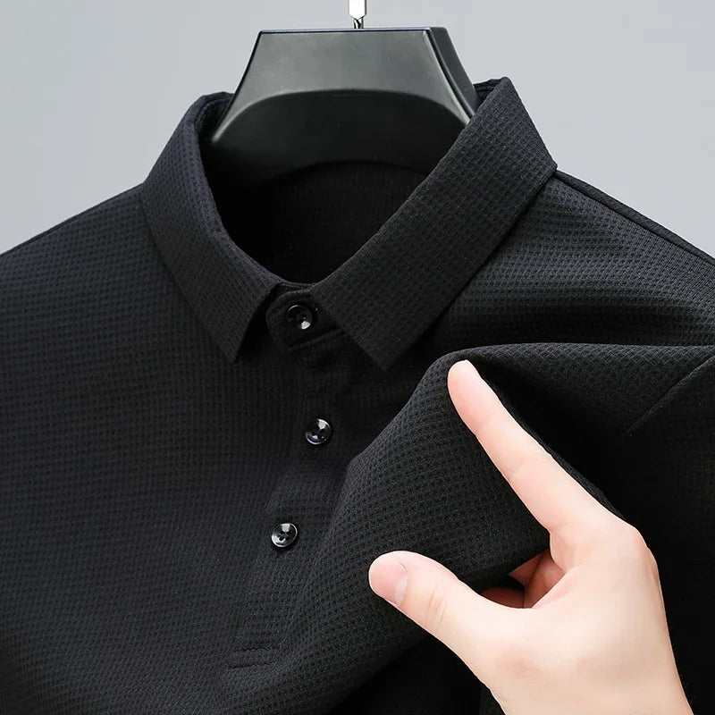 Polo uni en maille gaufrée