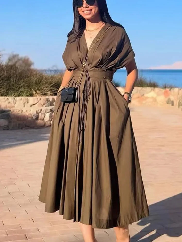 Robe midi plissée à col V