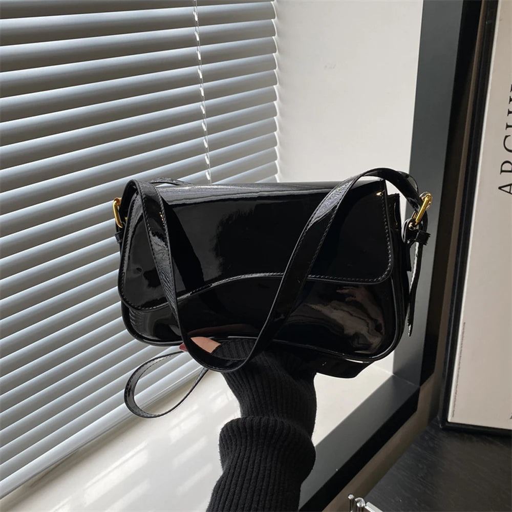 Sac baguette verni