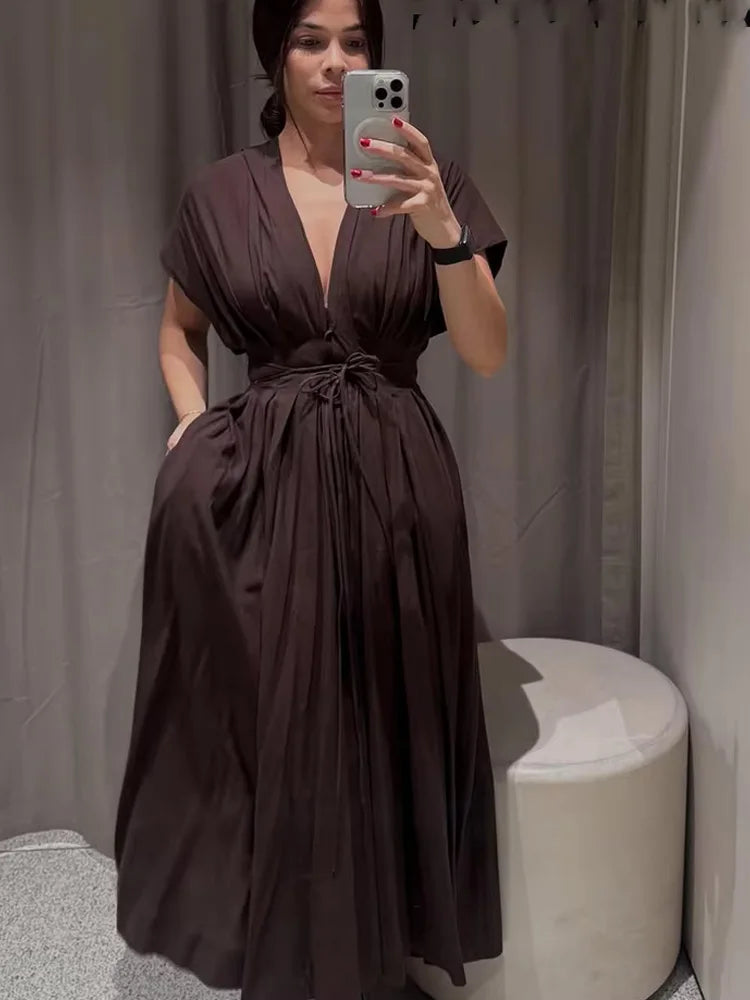 Robe midi plissée à col V