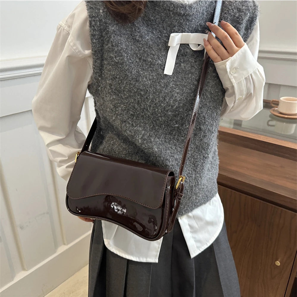 Sac baguette verni