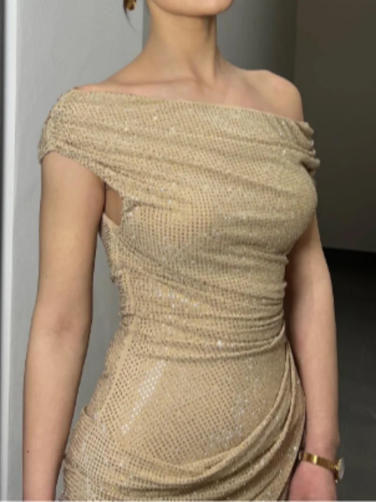 Robe longue sirène à sequins
