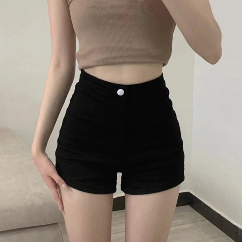 Short noir taille haute