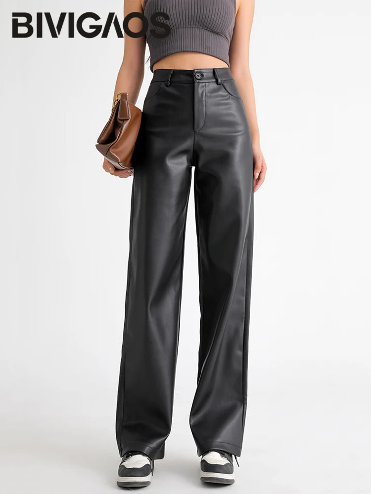 Pantalon droit effet cuir