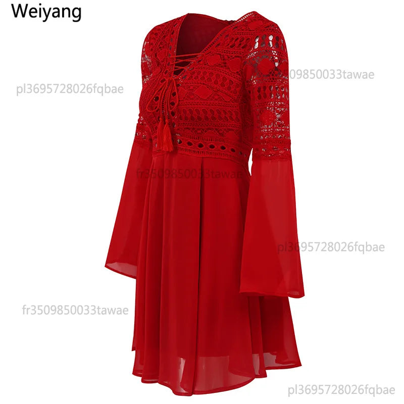 Robe courte à volants manches longues