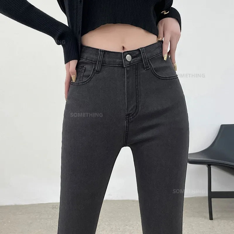 Jean ajusté taille haute