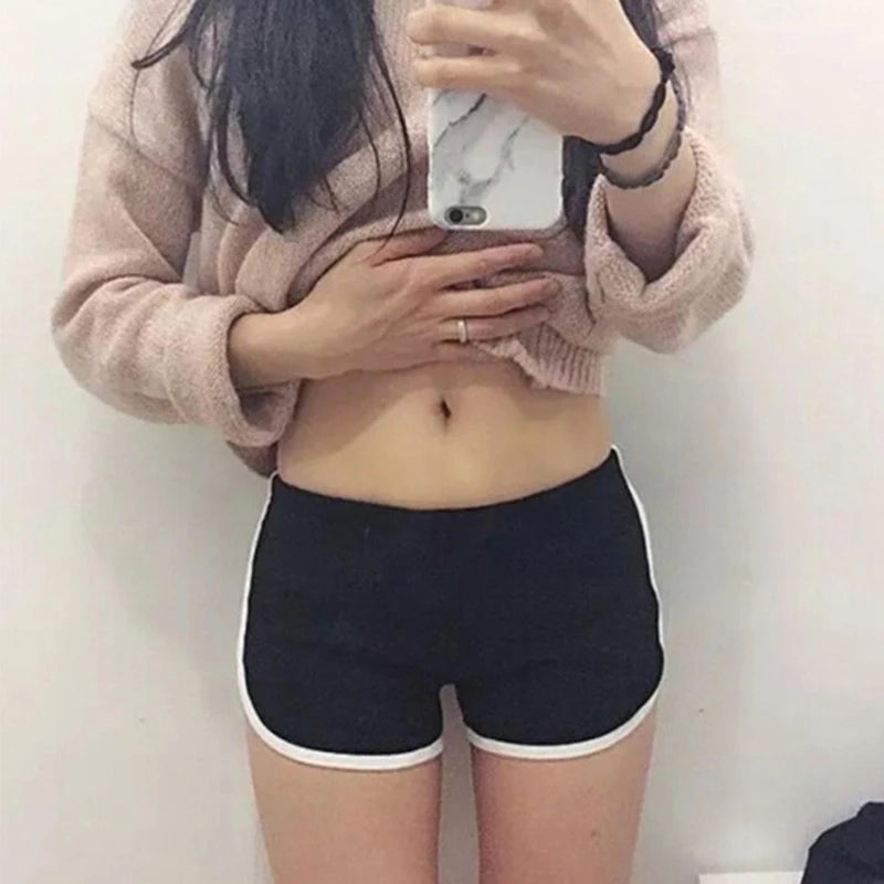 Short de sport fendu