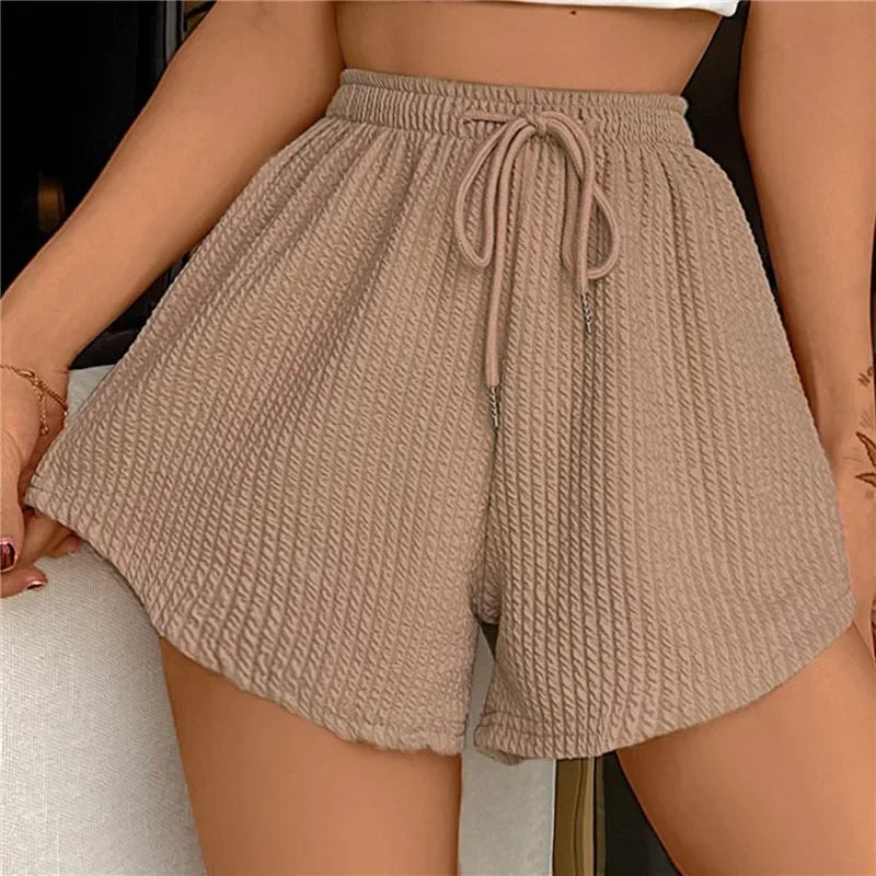 Short ample à cordon